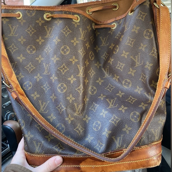 Used Vintage Louis Vuitton bag - Picture 1 of 7